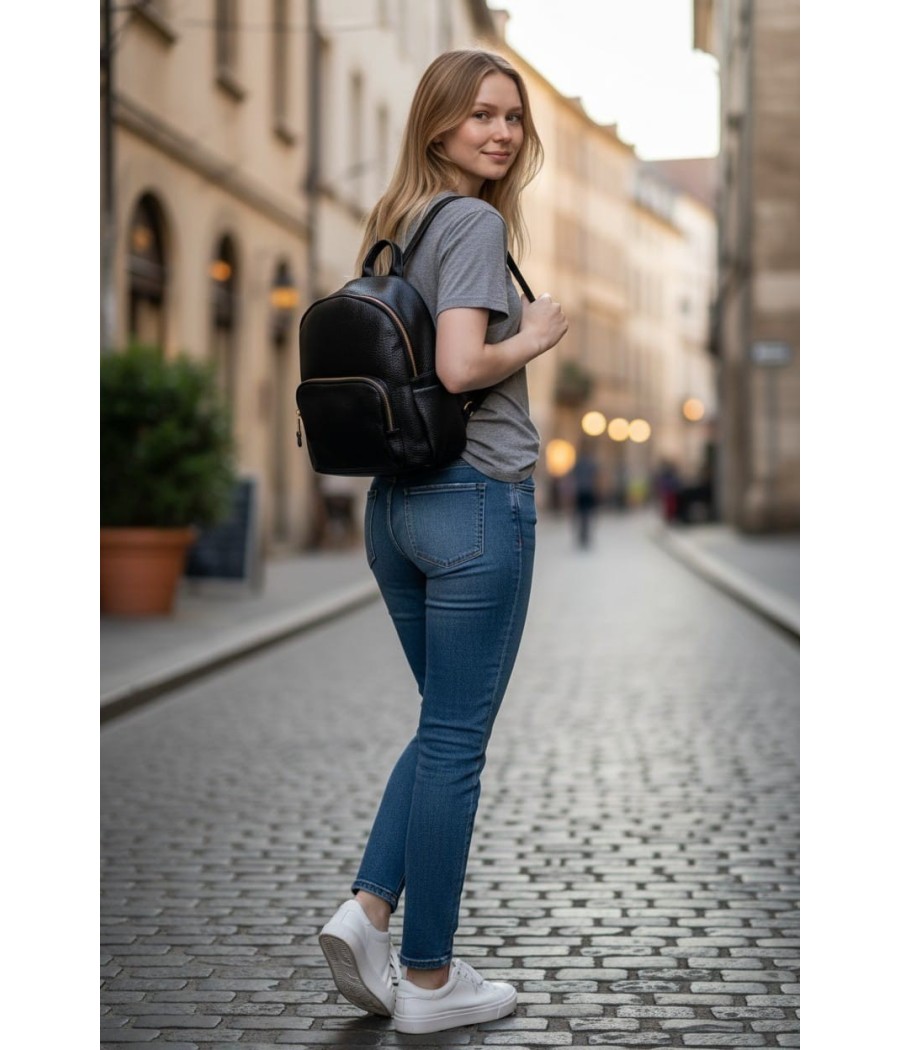Estilo Intemporal – Mochila Preta